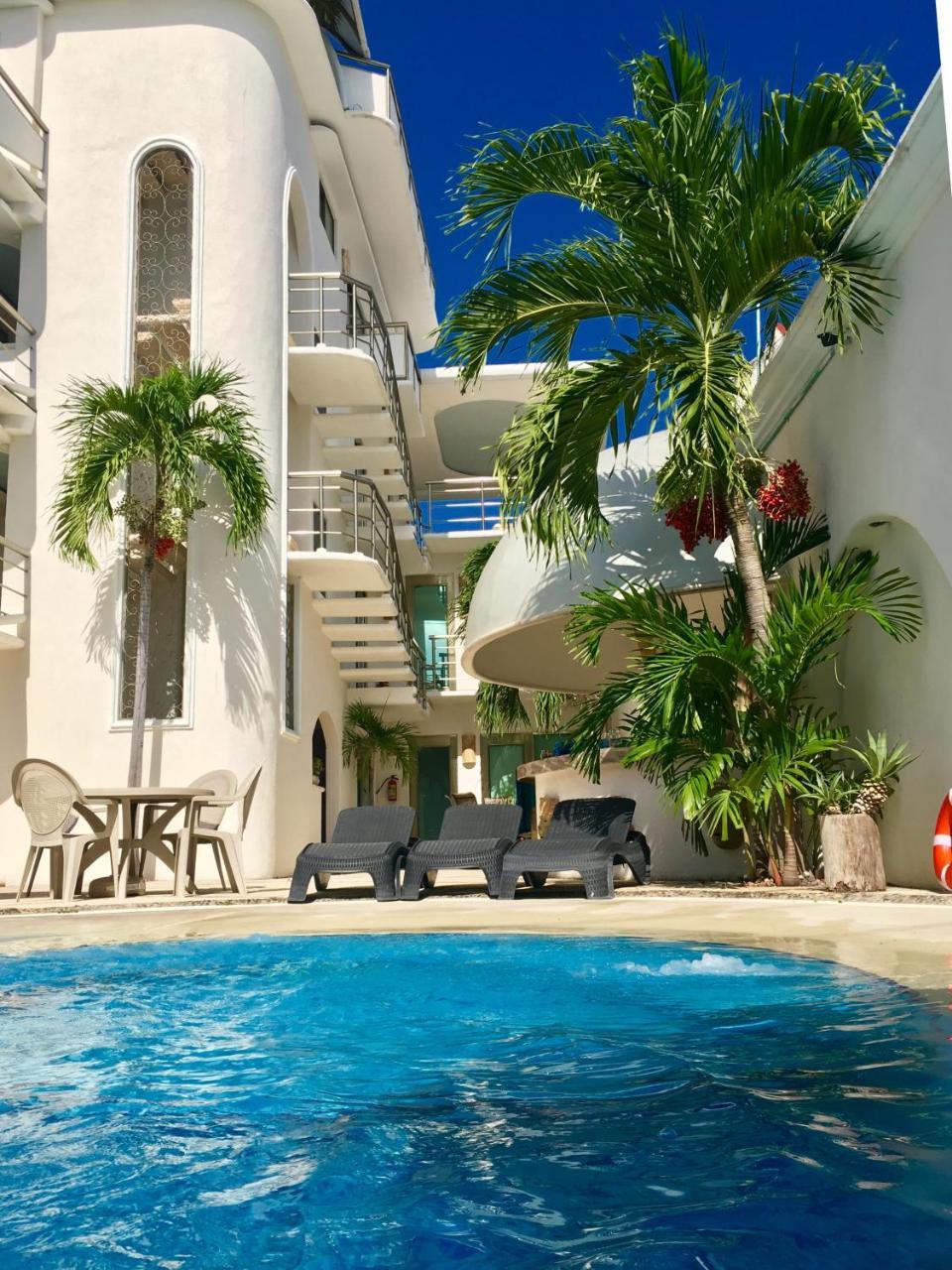 Hotel Blue Star Cancún Exterior foto